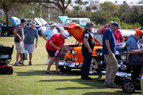 Emerald Coast Cruizin Fall 2023, Aaron Bessant Park, 08 Nov